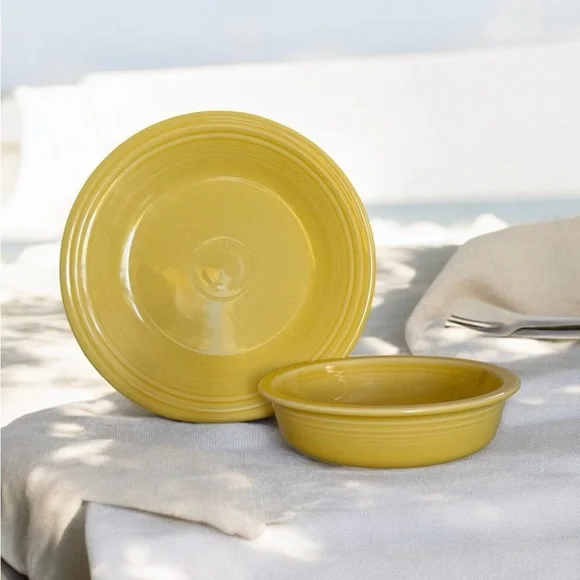 Fiestaware Classic Rim 2-Piece Place Setting Sunflower - Picture 1 of 11